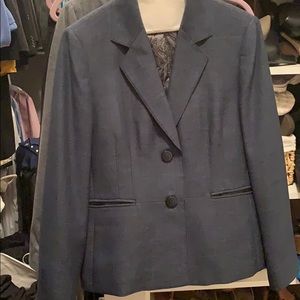 Le Suit jacket and pants